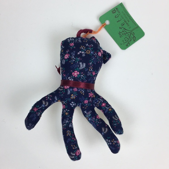 One handmade octopus 🐙 keychain ornament - Picture 2 of 4